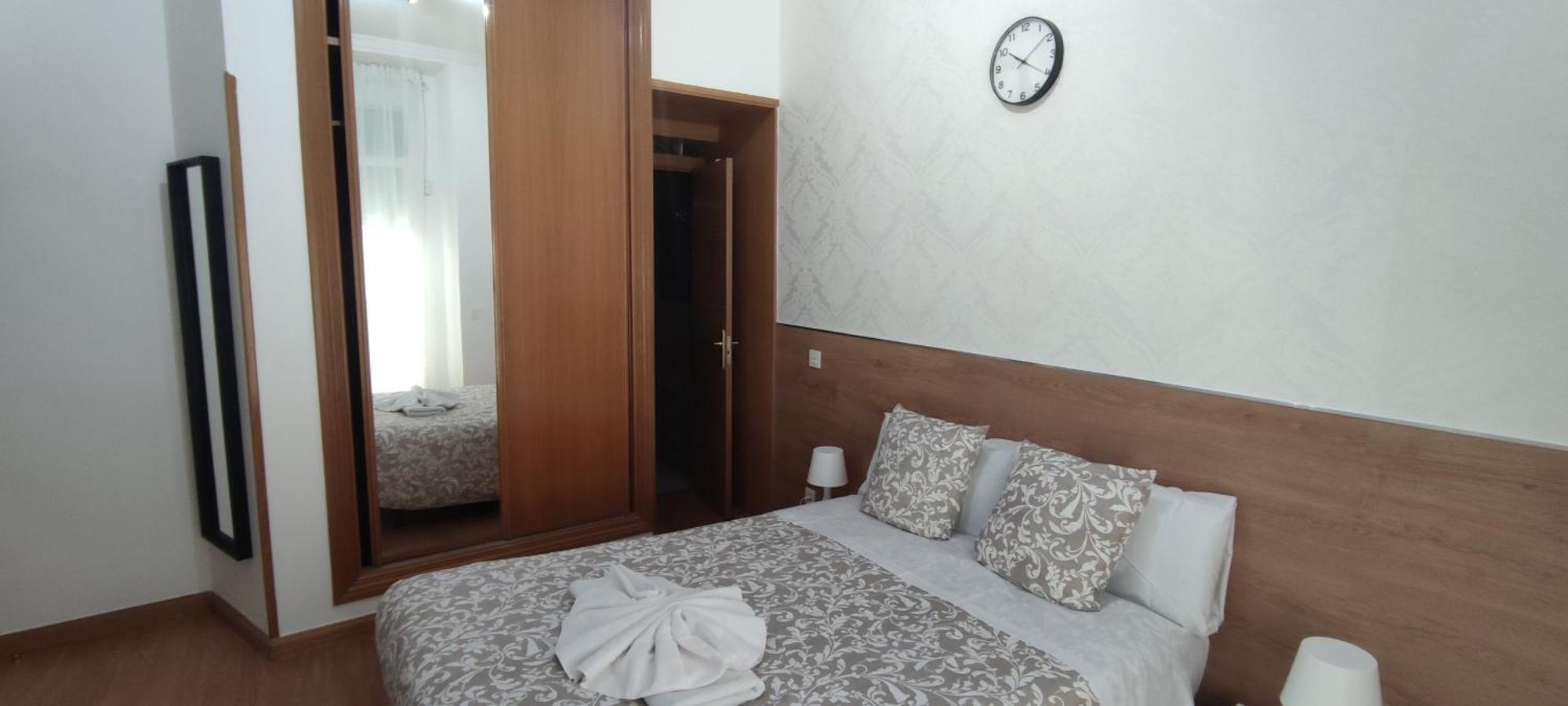 New Go Inn Madrid Luaran gambar