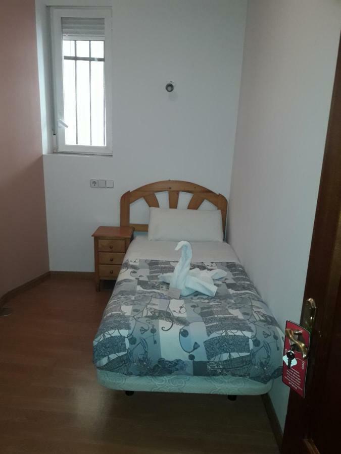New Go Inn Madrid Luaran gambar
